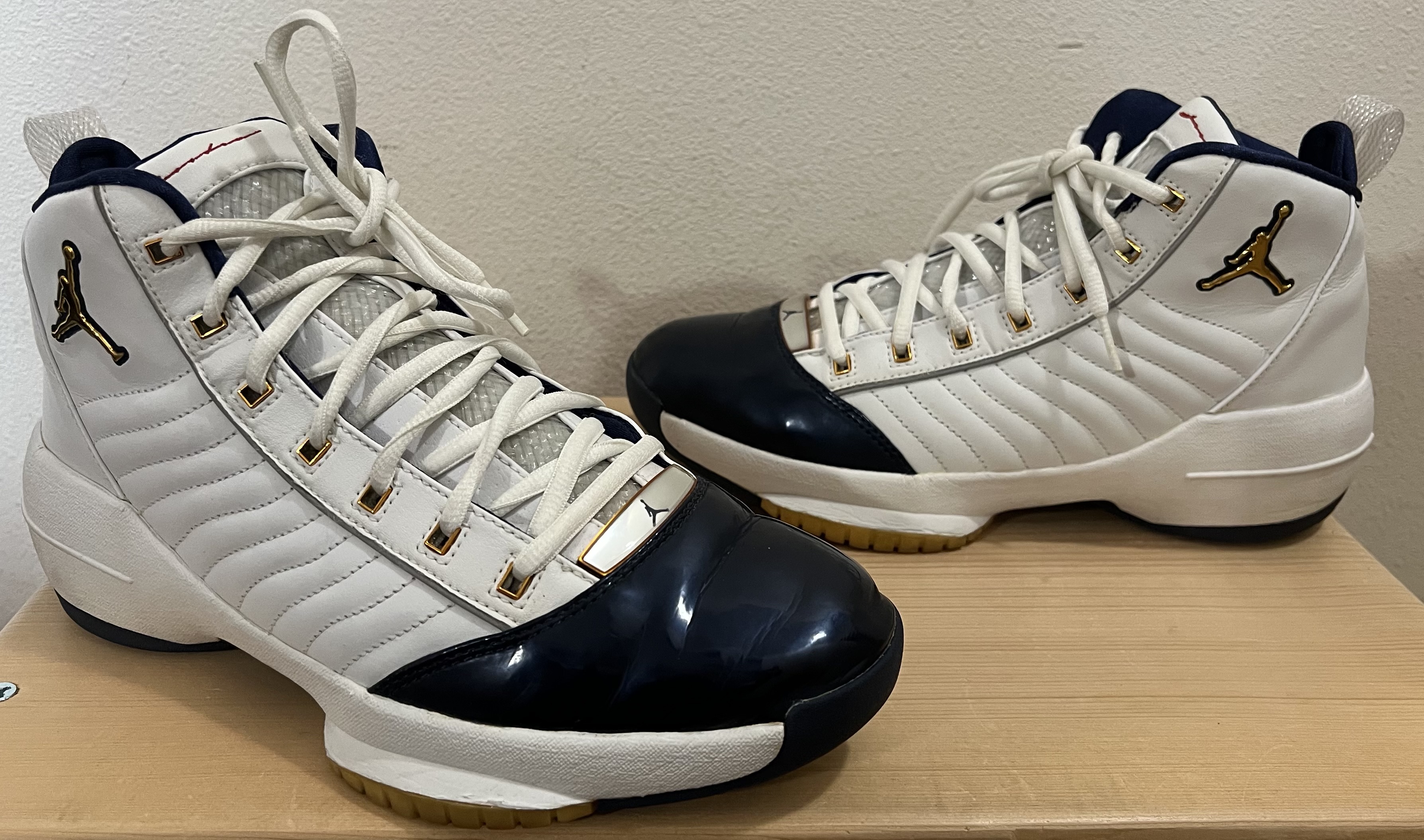 Jordan 19 SE Olympic