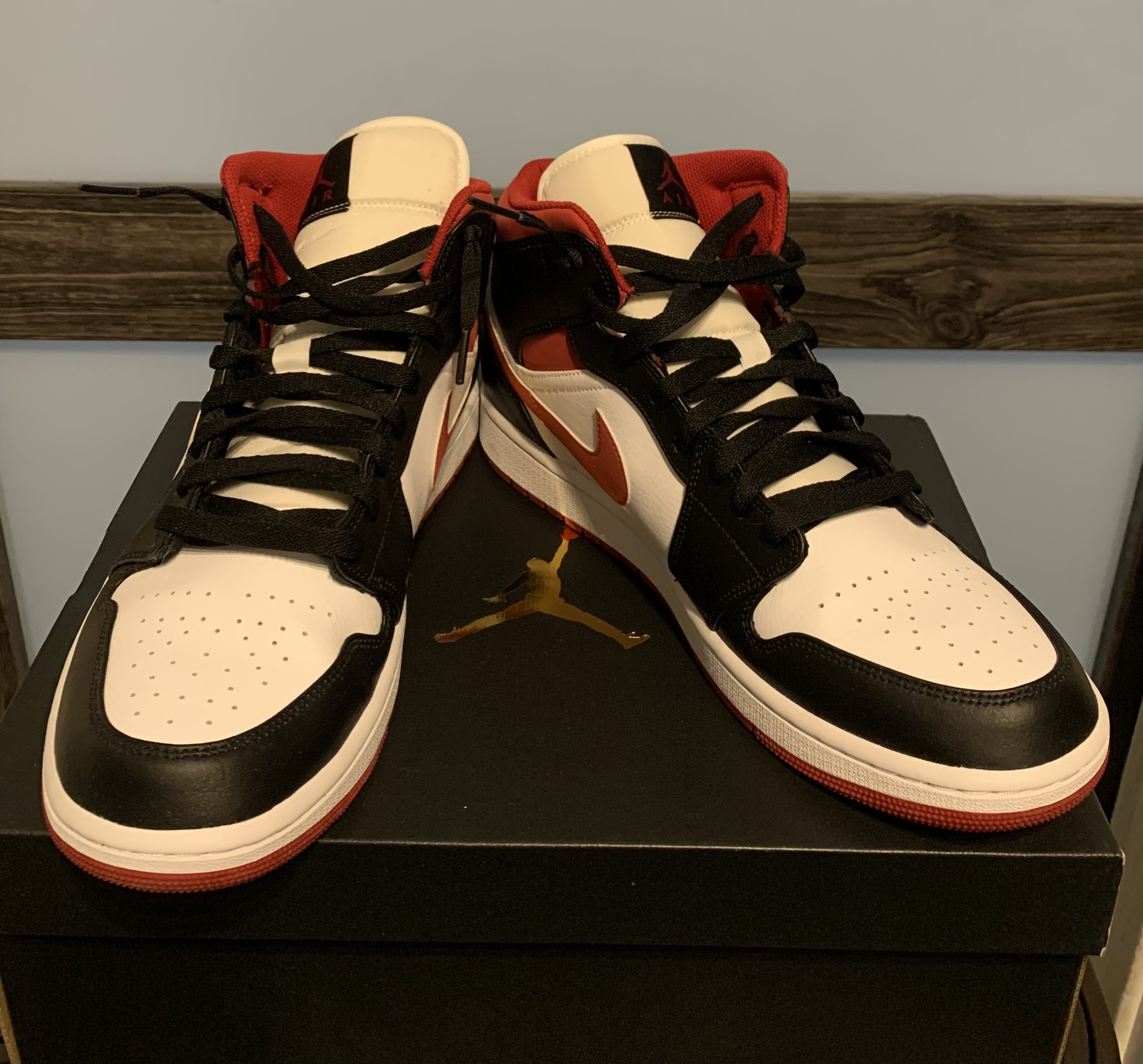 Air Jordan 1