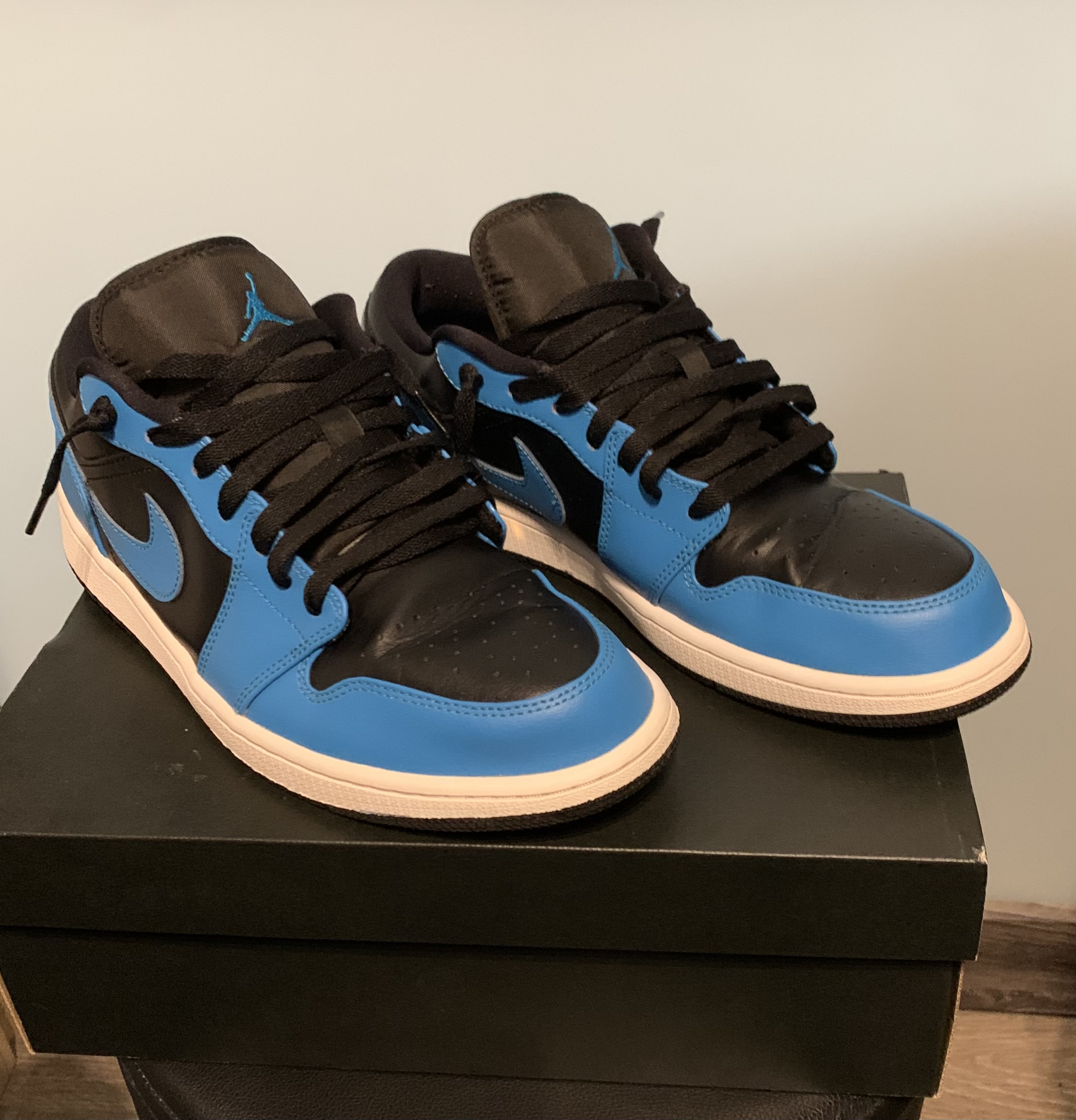Air Jordan 1 Low